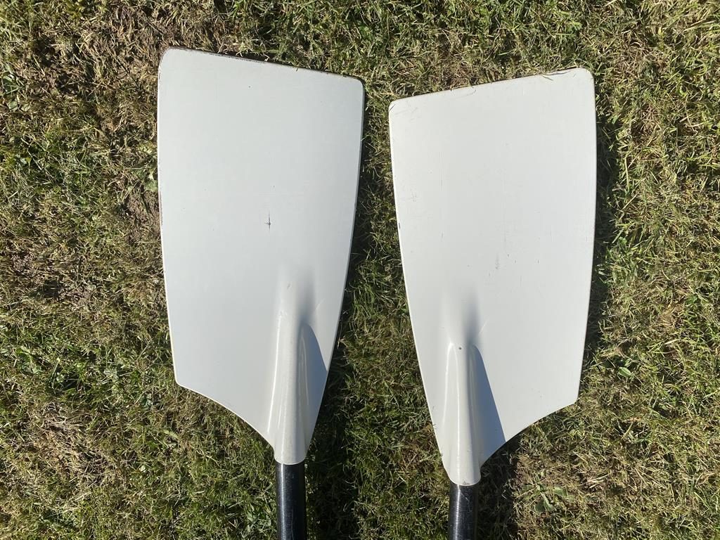 Croker Sculling Oars - S6 (Slick 40) & Schröder Oars (Braca) - Image 7